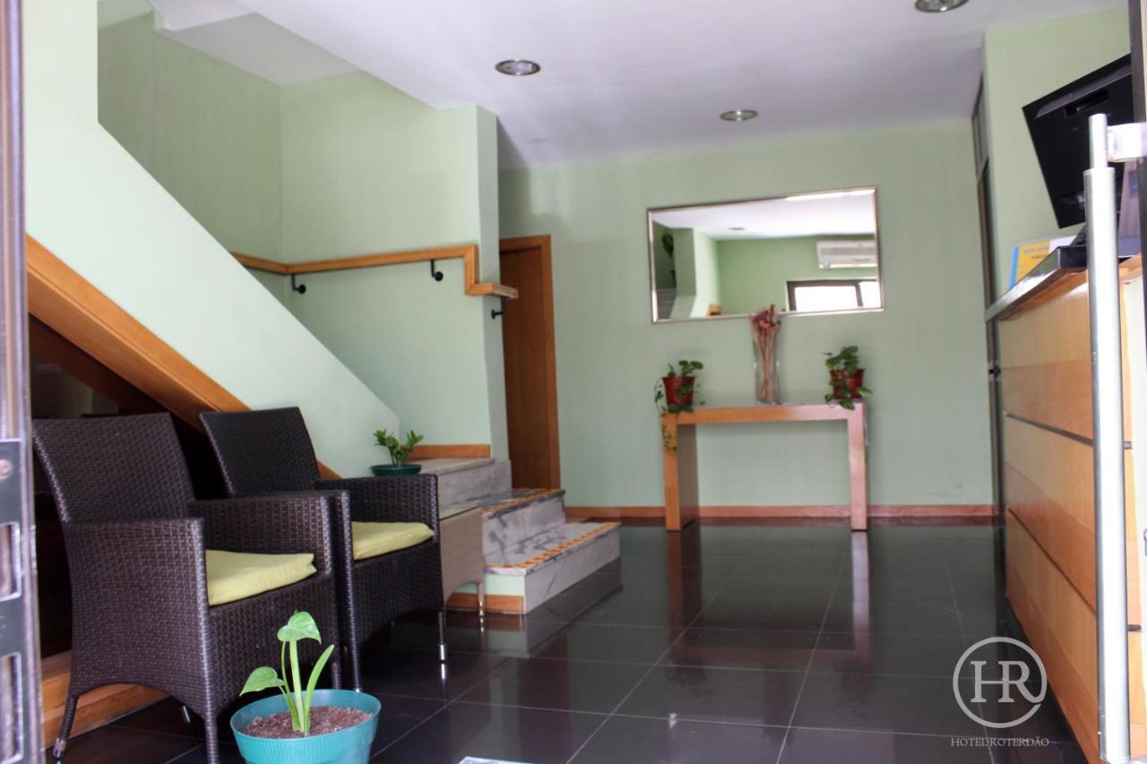 Hotel Roterdao "Under New Management" Πράγια Εξωτερικό φωτογραφία