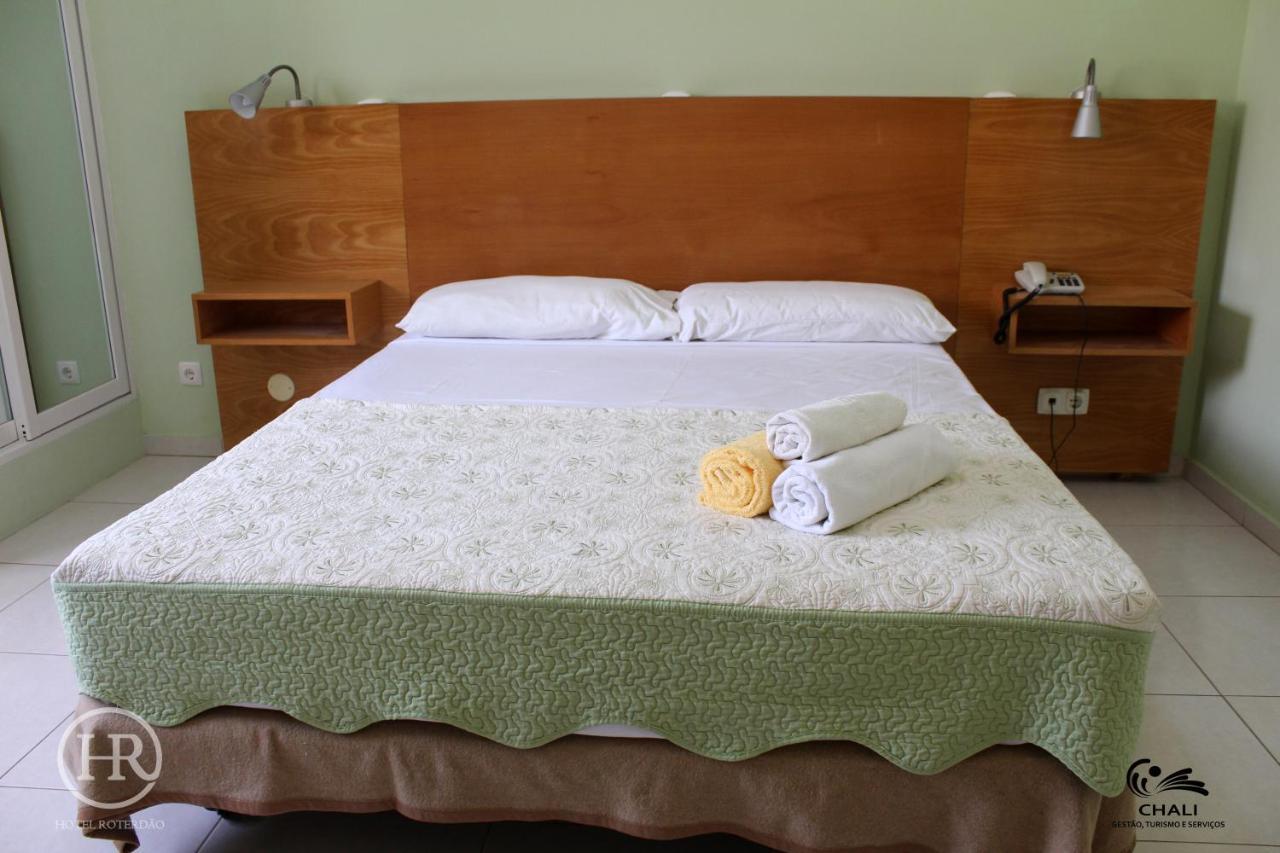 Hotel Roterdao "Under New Management" Πράγια Εξωτερικό φωτογραφία
