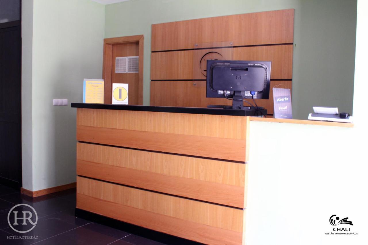 Hotel Roterdao "Under New Management" Πράγια Εξωτερικό φωτογραφία